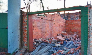 Демонтаж гаражей в Шелехове, цена от 1795 руб. – услуги под ключ от 2Землекопа-Шлх
