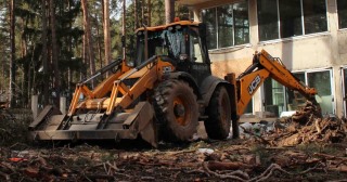 Расчистка участка Шелехов, цена от 5279 руб.